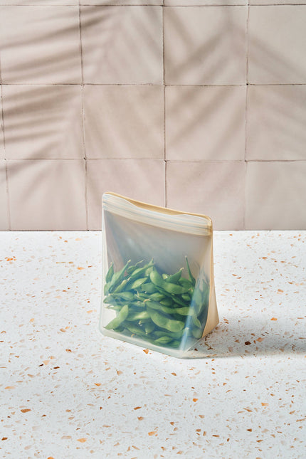 W&P Reusable Silicone Bags - Stand Up : Oat / 36 oz