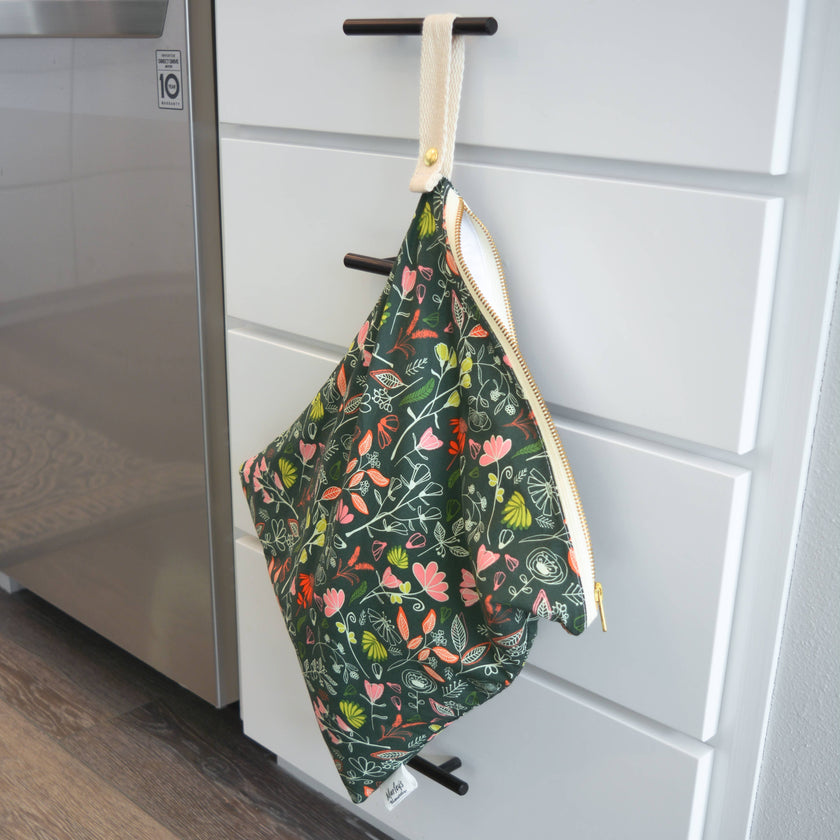 Marley's Monsters Wet Bag: Ivory Floral