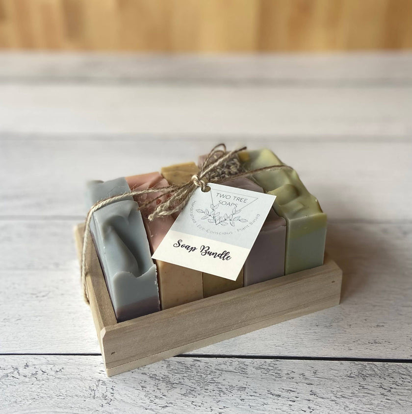 Natural wood gift tray: Red Adler